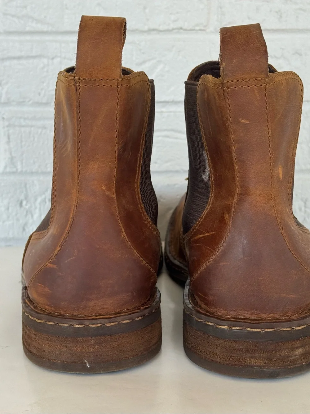 Born Hemlock Castagno Chelsea Boots Men's 13